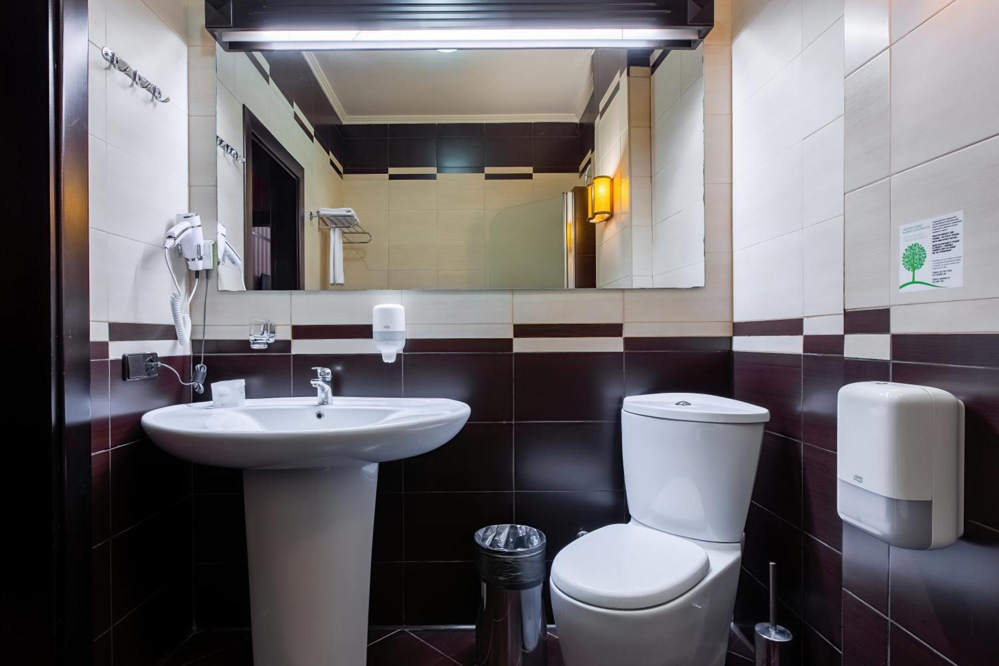 Apartments On Zhilyanskaya Street 59 Kiev Ngoại thất bức ảnh
